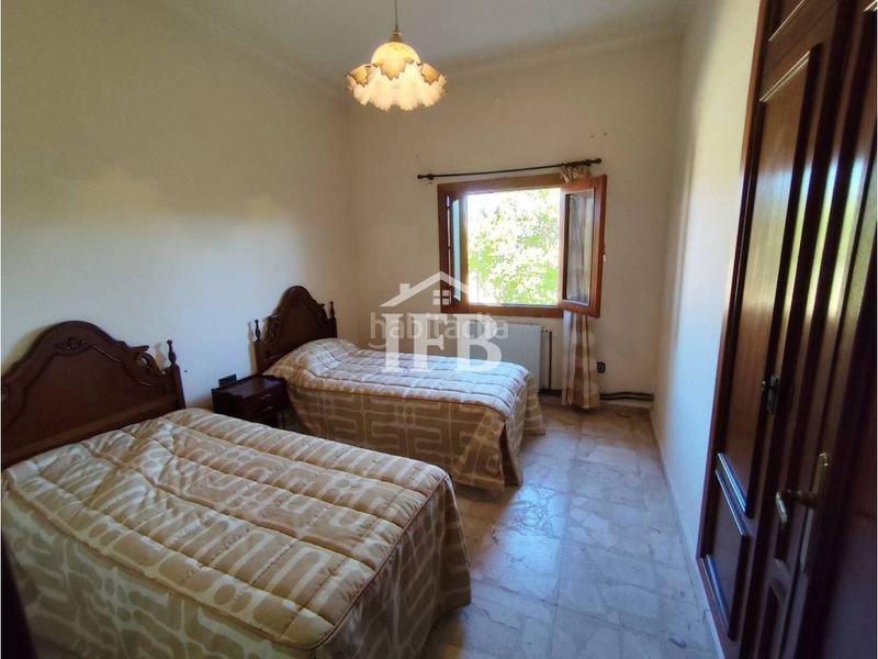 Foto 217273f1-2076-4e78-98e8-a0a12b20be61. Casa adossada amb aparcament a Carretera de Sevilla - Los Montitos Badajoz
