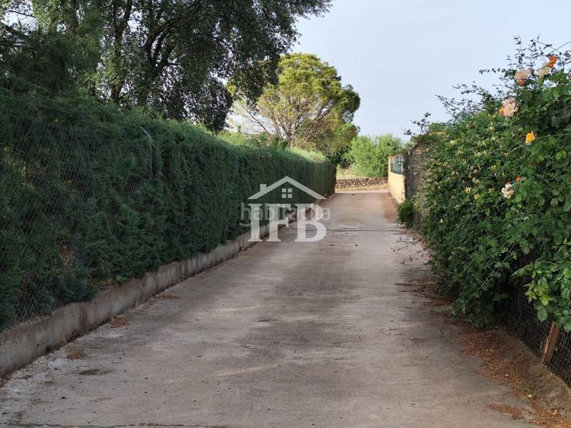 Foto d892e1f7-e784-4fb8-8a75-8b1d1242d63b. Finca rústica a Valverde de Leganés