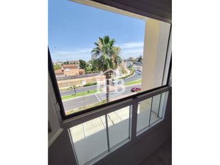 Pis en Calle julio cienfuegos 16. Piso de 3 dormitorios con garaje y trastero incluidos en la zona