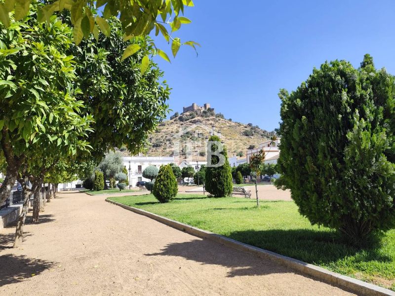 Foto 3ed13631-55f4-4a87-93c0-39a68d58919c. Casa a plaza españa 12 a Burguillos del Cerro