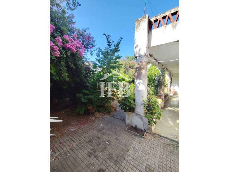 Foto c4e7ddf7-1339-4f10-8091-4c029897678d. Casa a plaza españa 12 a Burguillos del Cerro