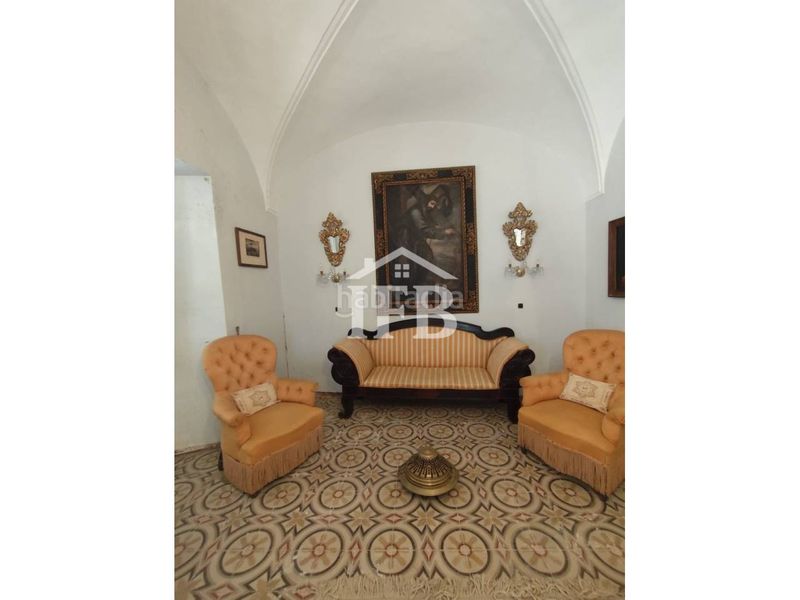 Foto db4adaeb-6b5b-4362-8bd3-d1cb953853ec. Casa a plaza españa 12 a Burguillos del Cerro