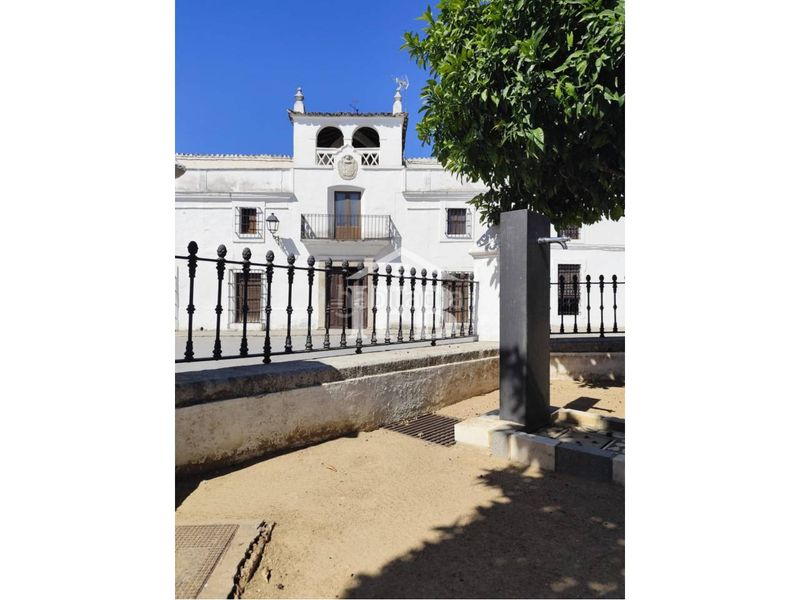Foto f4627733-897a-49d2-9134-4e88ce5e590a. Casa a plaza españa 12 a Burguillos del Cerro