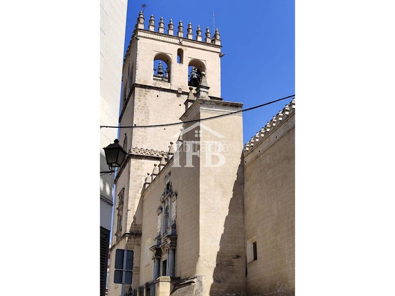 Foto 3703f822-ca46-4d00-9d1d-8db2eebb09ca. Pis amb calefacció a Casco Antiguo Badajoz