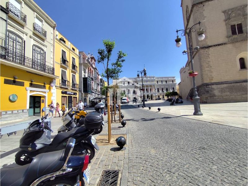 Foto 9ac3eb92-71d8-4fcb-abfa-5d1dd2dd73cf. Pis amb calefacció a Casco Antiguo Badajoz