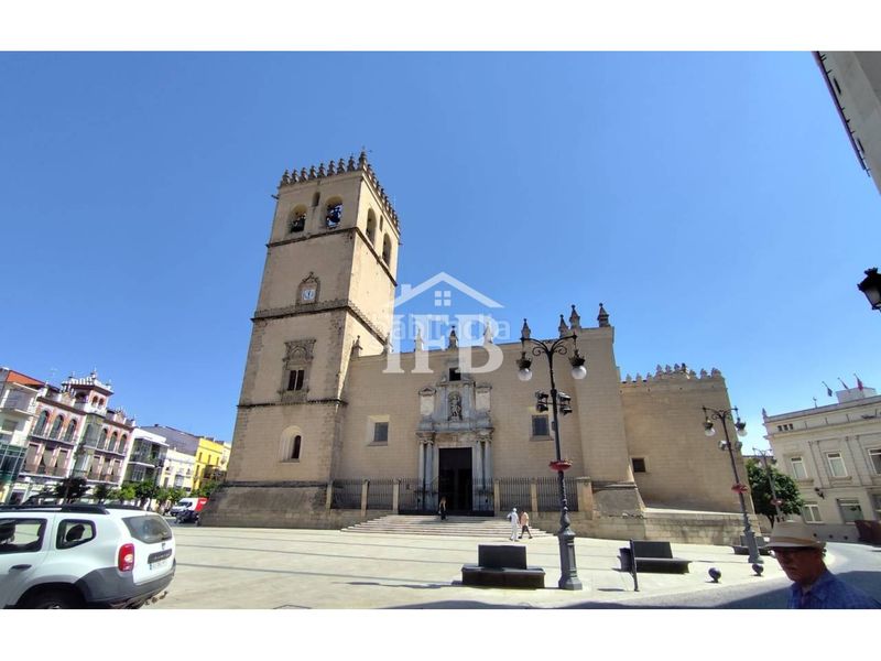 Foto c3ee490b-8de9-4b9a-bf50-3e07ab686fb6. Pis amb calefacció a Casco Antiguo Badajoz