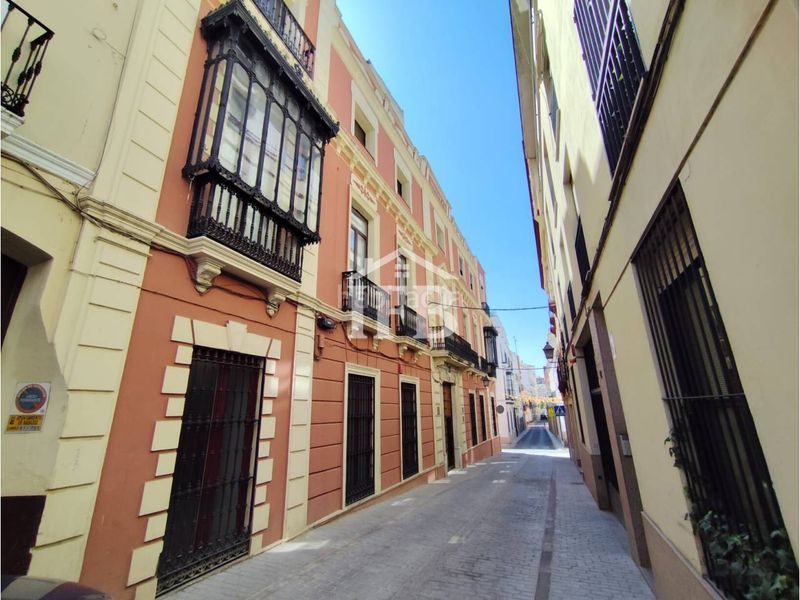 Foto c759a1e5-2a21-4095-9e64-408d6c4eb32c. Pis amb calefacció a Casco Antiguo Badajoz