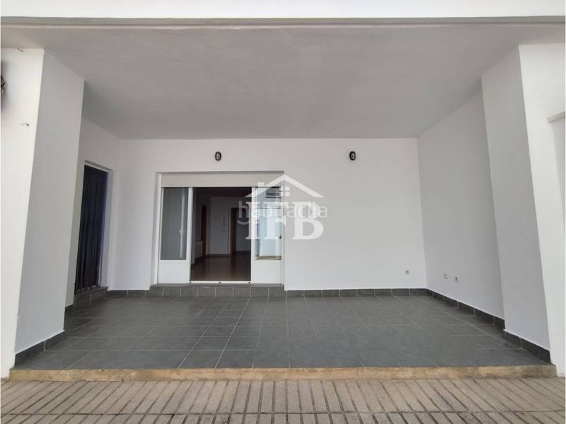 Foto 07a4298d-05d3-46ca-af6b-15ade4949cc7. Casa amb calefacció aparcament a Maria Auxiliadora - Barriada de Llera Badajoz