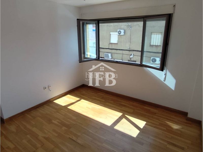 Foto 4d19ce29-abe7-4911-95ae-01f5c850548a. Casa amb calefacció aparcament a Maria Auxiliadora - Barriada de Llera Badajoz