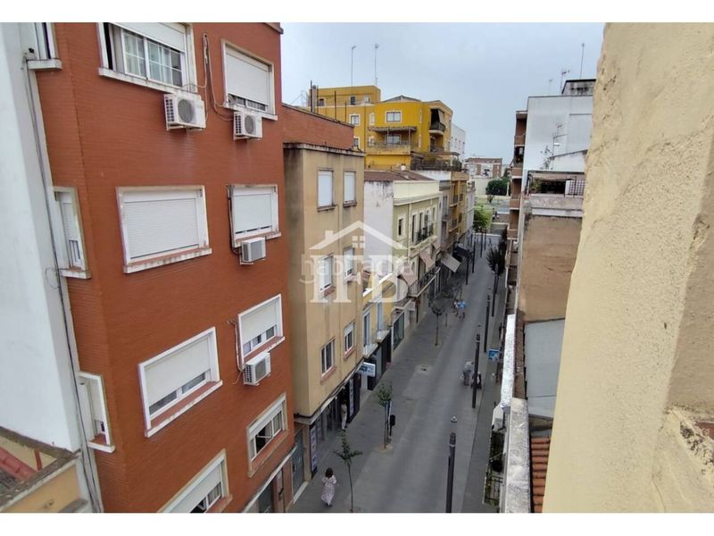 Foto 1db89db1-e16a-4702-a1fb-e1fbe4ea663c. Edifici a Casco Antiguo Badajoz