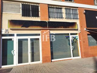 Local Comercial a Avenida Augusto Vázquez