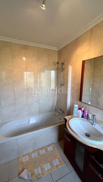 Foto b3c9513b-1b56-42b4-9894-cbc734cae547. Chalet venta chalet en lorbé en Dexo - Lorbé Oleiros