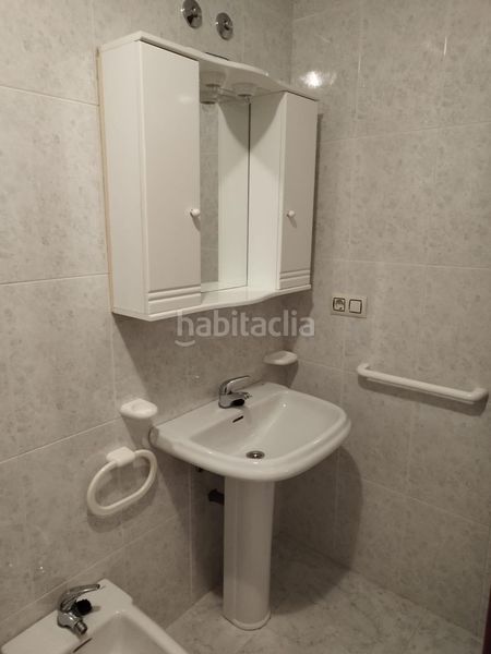 Foto a67c55ca-5ea1-48c1-b774-c3518b078860. Pis amb aparcament a Laxe