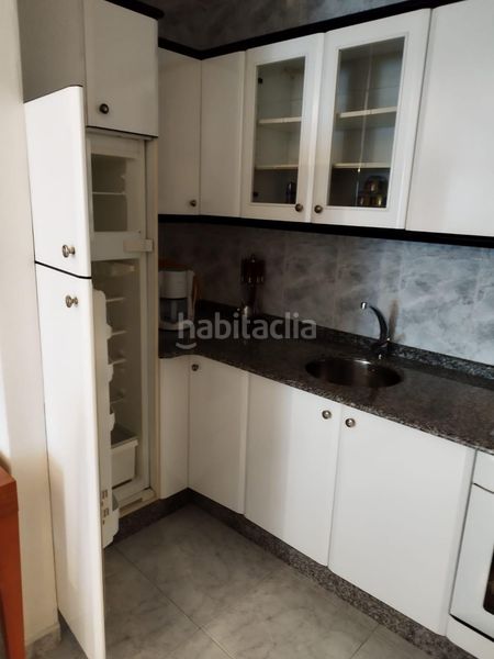 Foto c7dffe56-ed04-455b-9c3f-9271de7f7b92. Pis amb aparcament a Laxe