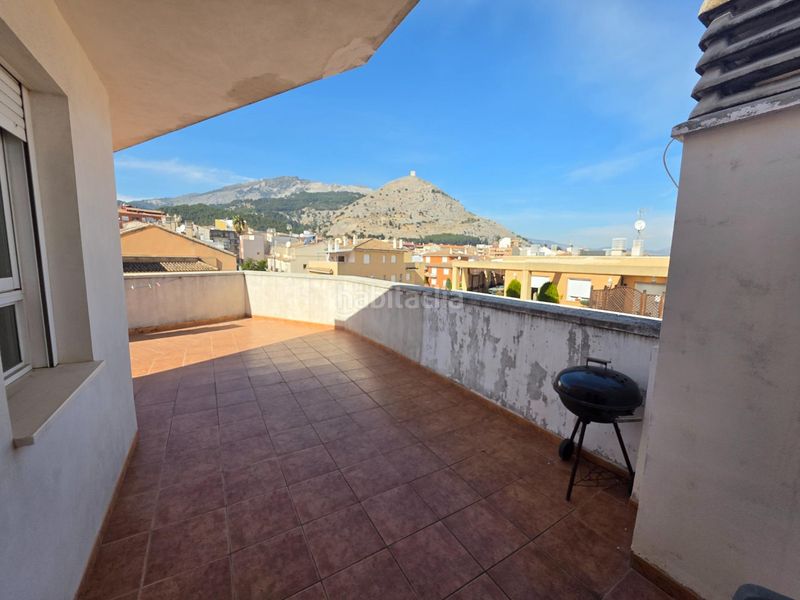 Foto 04baf6eb-c112-4652-9c14-ba7f1f269c4a. Casa adossada amb calefacció aparcament a Cocentaina