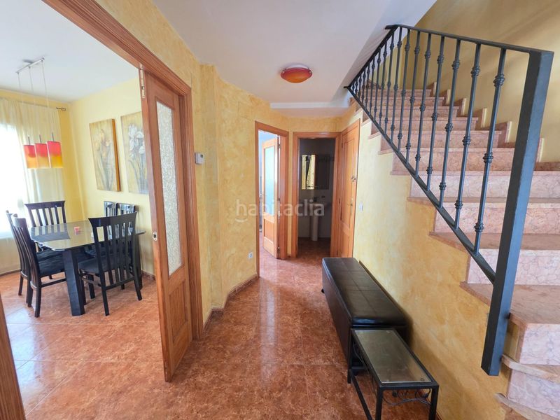 Foto 7beb5092-9a70-41e0-a543-aa50a37ebc6c. Casa adossada amb calefacció aparcament a Cocentaina