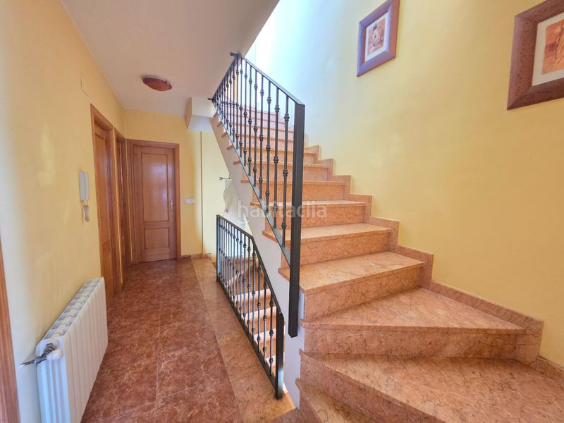 Foto baf95772-8555-474c-8c9a-9ded8abcbb2d. Casa adossada amb calefacció aparcament a Cocentaina