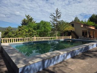 Chalet en Batoi. Exclusiva villa con piscina privada y vistas al parque natural d