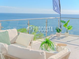 Reihenhaus  Calle citalsol. Nueva promoción de viviendas de diseño con piscina privada y vis