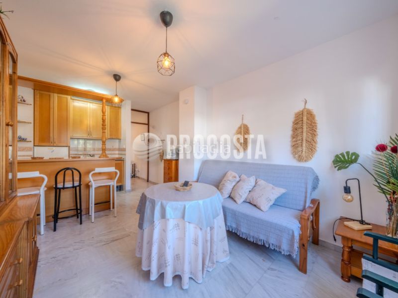 Foto 0b87950c-c677-442f-9fac-98181b1a286e. Pis amb aparcament a Almuñecar centro Almuñécar