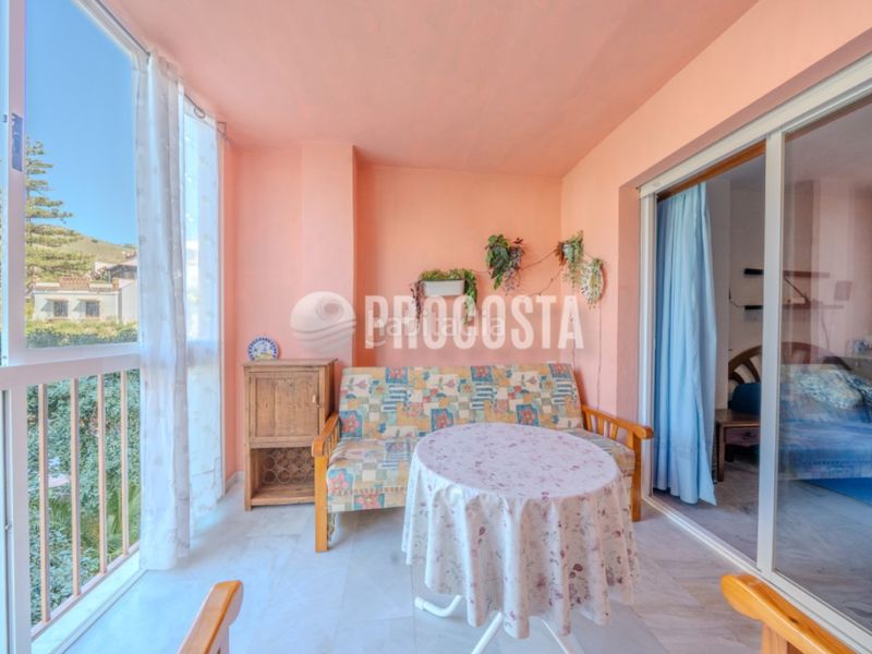 Foto 2cd8fbea-a188-455e-969b-e2786ec720f3. Pis amb aparcament a Almuñecar centro Almuñécar