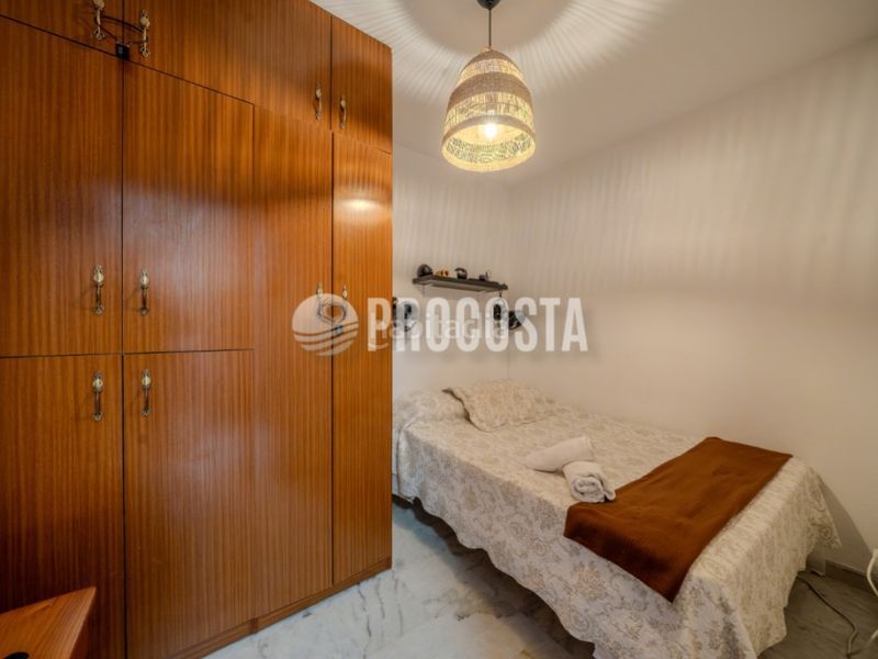 Foto 6380a3a0-2991-4634-8da2-7e91cbad97f7. Pis amb aparcament a Almuñecar centro Almuñécar