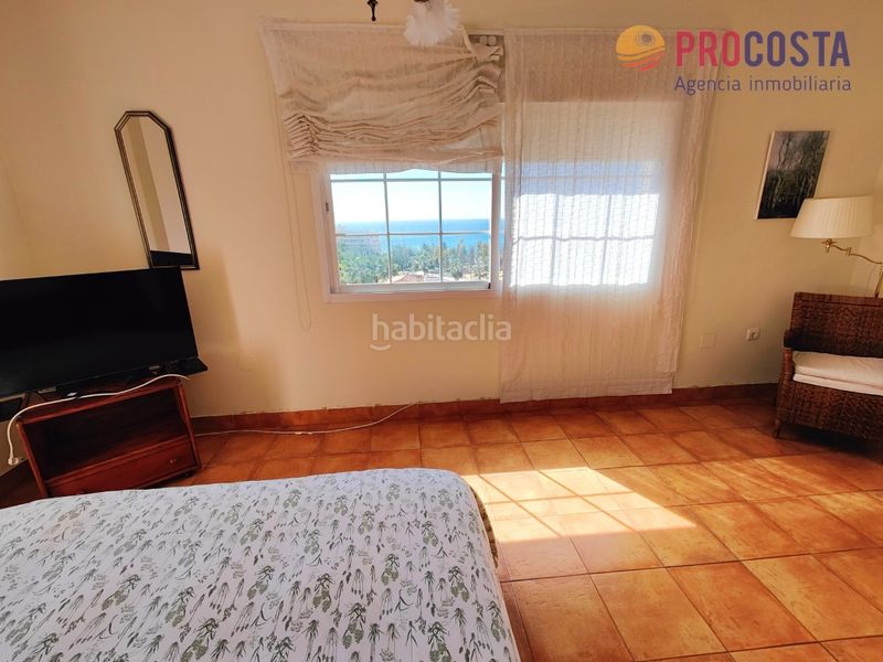 Foto eaddd9e1-b367-4fd0-88d4-d54d1bca5aac. Xalet amb aparcament a Velilla - Velilla Taramay Almuñécar