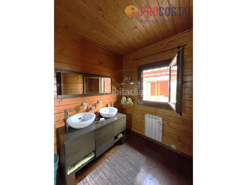 Foto cd3ecf69-556e-4e66-94ca-6546b6e1bd92. Casa a Jete