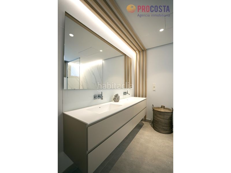 Foto e773ce79-90ad-4385-b2e1-2ebc360d9785. Casa amb aparcament a La Quinta Benahavís