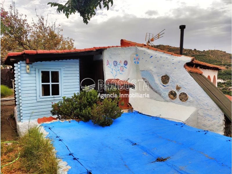 Foto cce6226c-0175-4d41-b1fa-bc3e4b642959. Masia amb aparcament a Torrecuevas - Lomas del Gato Almuñécar