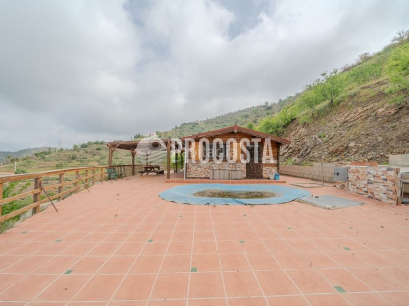 Foto 46700b56-072e-4004-89bd-9951f1d3bcfa. Casa amb piscina a Torrecuevas - Lomas del Gato Almuñécar