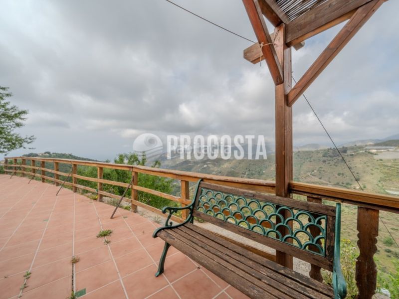 Foto 4eadfa48-8ee1-446a-988c-616399b9d52d. Casa amb piscina a Torrecuevas - Lomas del Gato Almuñécar