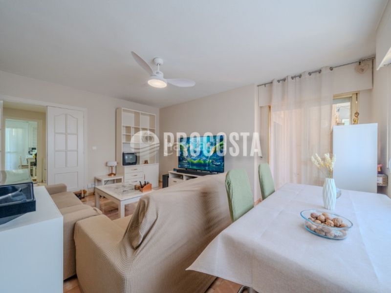 Foto 3bcaa994-7da6-4125-af5a-b7ba8e41dd45. Pis a Almuñecar centro Almuñécar