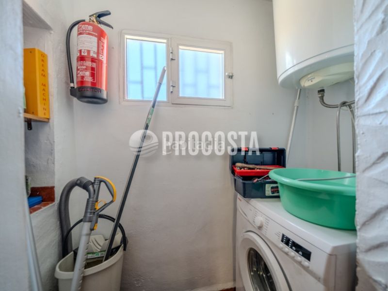 Foto 0d896a61-2676-4cab-9a59-3646b3b07f43. Casa amb piscina a Jete