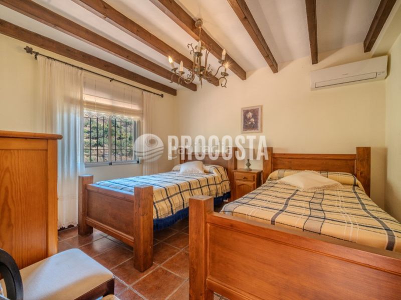 Foto 4bbc2d88-5004-45fa-a187-131cd0a07fca. Casa amb piscina a Jete