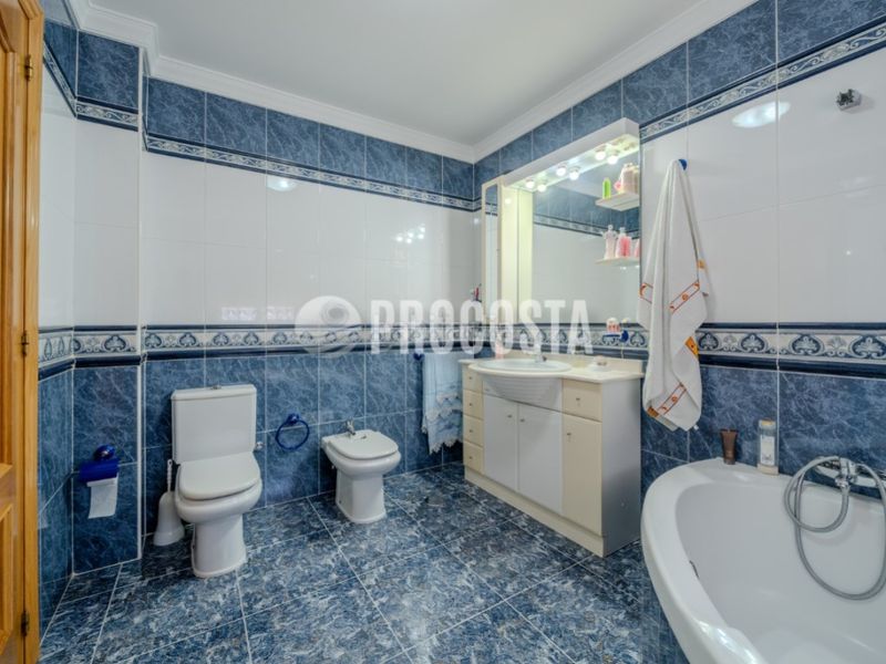 Foto c3057c26-71ca-4736-9e9a-831ee184af69. Casa amb piscina a Fuente Vaqueros