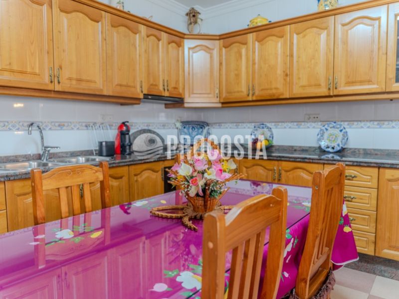 Foto c7e8d65b-08b0-4759-a57c-4ef33a5230b0. Casa amb piscina a Fuente Vaqueros