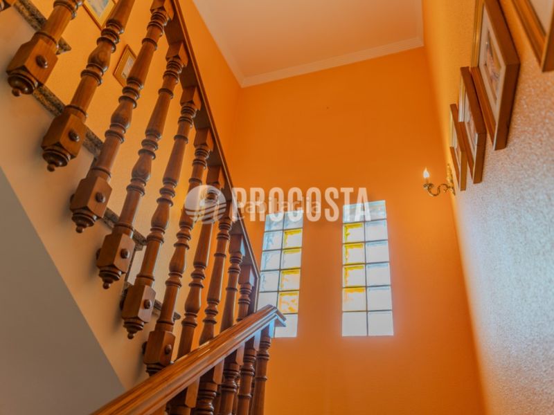 Foto ea80f747-4d98-49ab-b44e-1e36064370ba. Casa amb piscina a Fuente Vaqueros