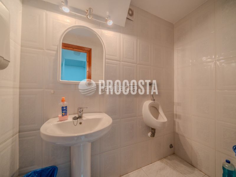 Foto f1ed33bf-a062-489b-8c11-0817e231e3df. Casa amb piscina a Fuente Vaqueros