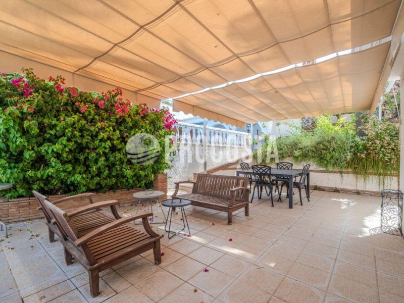 Foto 0e762040-aa2d-40e1-be77-b4ca70aa7b4a. Casa amb calefacció aparcament piscina a Velilla - Velilla Taramay Almuñécar