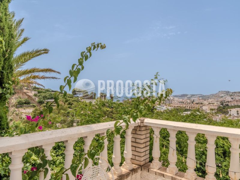 Foto aa115736-7ae6-4ce0-a5bf-ccc2c21b192f. Casa amb calefacció aparcament piscina a Velilla - Velilla Taramay Almuñécar