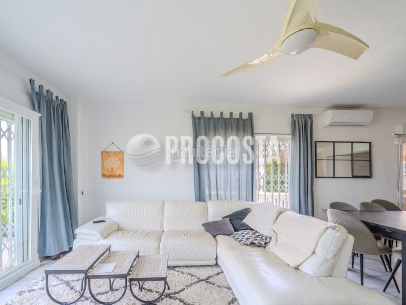 Foto df177902-72e9-4d9d-a795-d7b8d9ddd0d7. Casa amb calefacció aparcament piscina a Velilla - Velilla Taramay Almuñécar