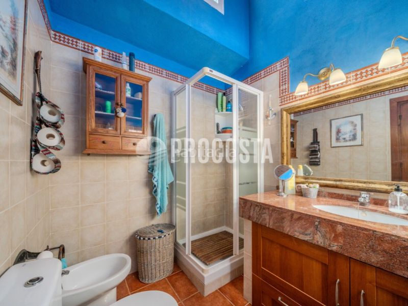 Foto 1162e063-4765-4627-acff-c83685b59371. Casa amb aparcament a Velilla - Velilla Taramay Almuñécar