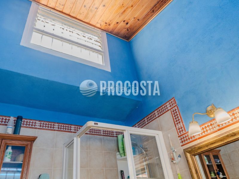 Foto 665910b1-1121-46fe-881e-2ed83b88a4c0. Casa amb aparcament a Velilla - Velilla Taramay Almuñécar