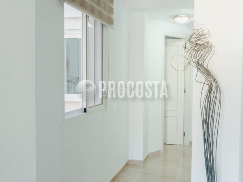 Foto 89b2a712-cb9b-4969-bbb6-8d83fd3b029e. Casa adossada a Velilla - Velilla Taramay Almuñécar