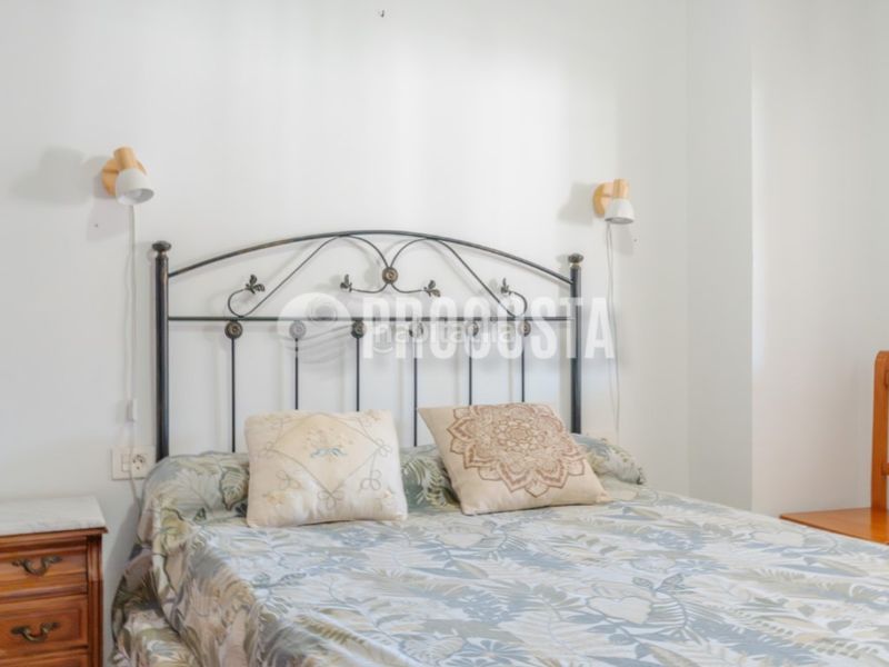 Foto a78bbe92-0637-4538-a81e-1237d57e1096. Casa adossada a Velilla - Velilla Taramay Almuñécar