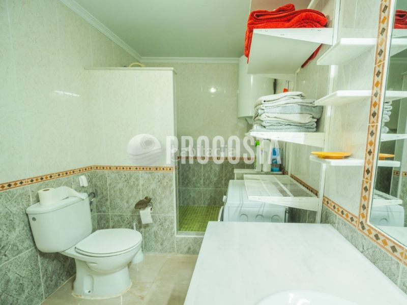 Foto ed934206-0141-44db-b004-3208af61ca44. Casa adossada a Velilla - Velilla Taramay Almuñécar