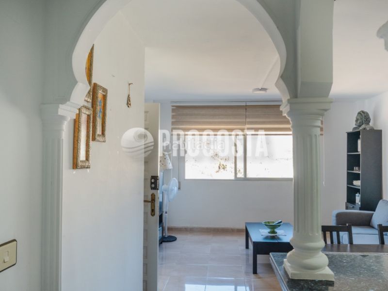 Foto f2a66d20-1926-4c8f-917a-a25cef7acd59. Casa adossada a Velilla - Velilla Taramay Almuñécar