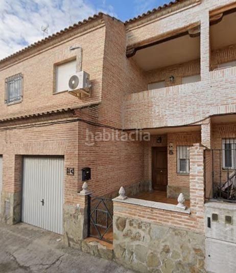 Foto e0c361f7-bf3a-4600-9286-5d238e1625b3. Xalet amb aparcament a Yuncos