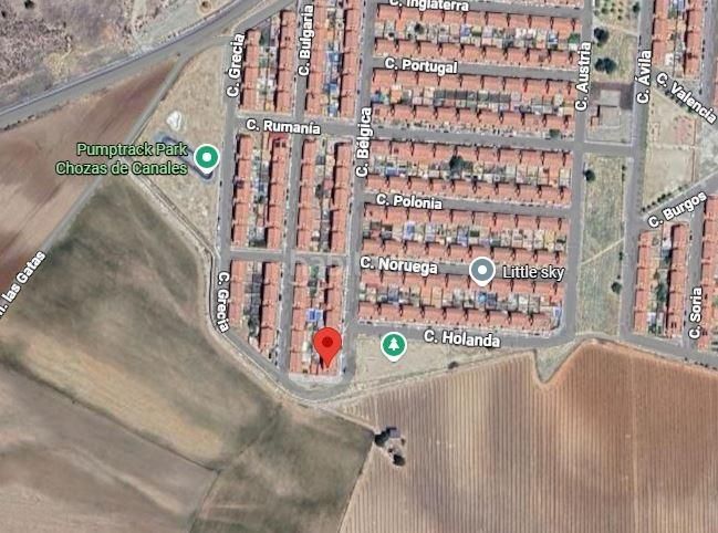Foto 60bb1dc2-4ae5-4047-b76a-0871d3d28ee2. Chalet venta chalet en Chozas de Canales